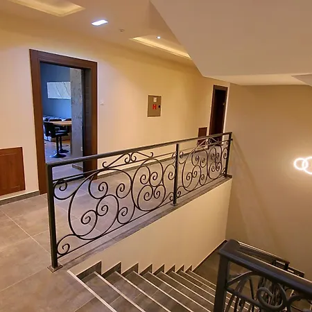 White Diamond Apartment *